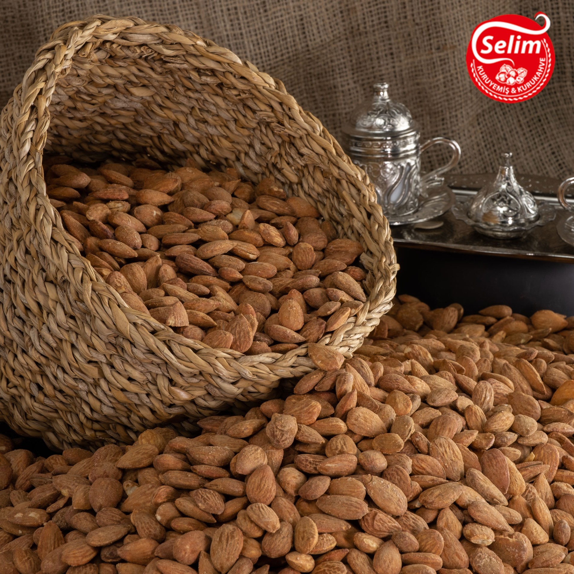 Kavrulmuş Badem İçi Görseli
