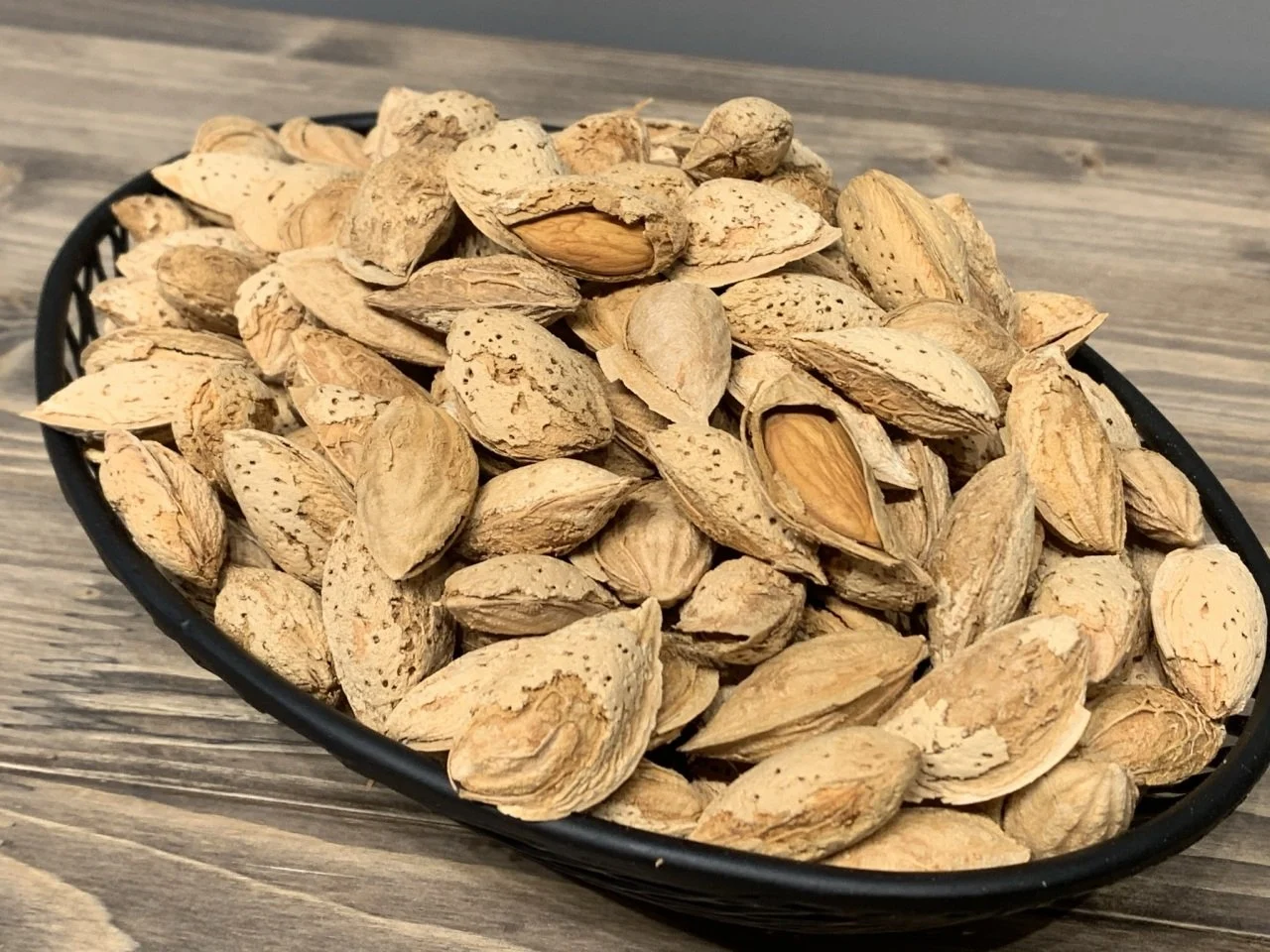 Kabuklu Badem Görseli